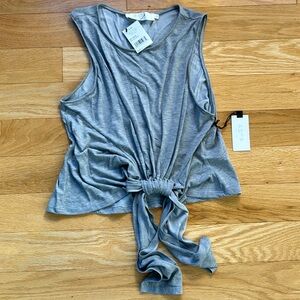 ASTR The Label Woman’s Heather Grey Tank NWT.